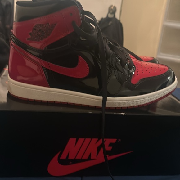 Air Jordan 1 Men’s Patent Bred Size 10.5 ((USED)) - Picture 3 of 3